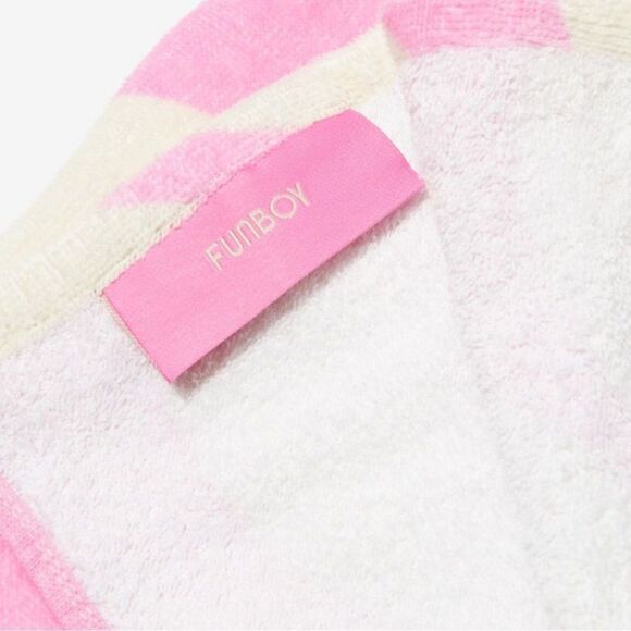 Funboy Poolside Leisure Club! - Picture 8 of 10